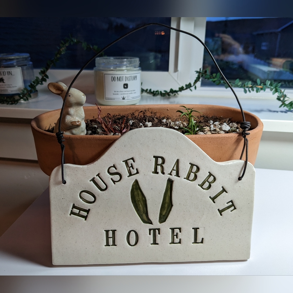 Bunny Hotel Sign House Rabbit - Picture 10 of 13